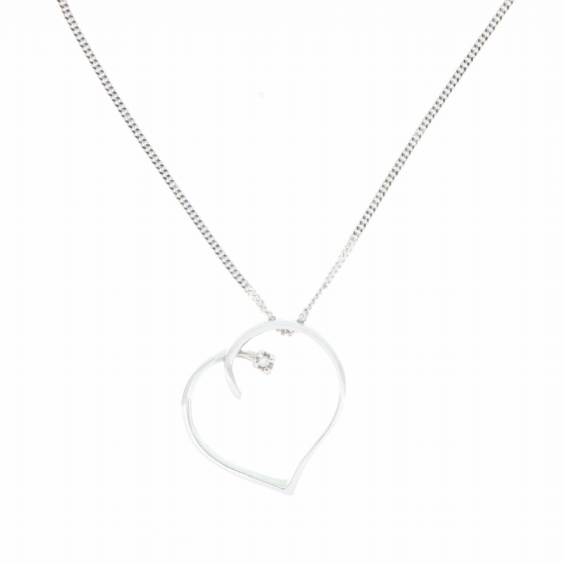 &nbsp;Collana in oro bianco con cuore presso Castignoli - Orologeria e gioielleria a Monza