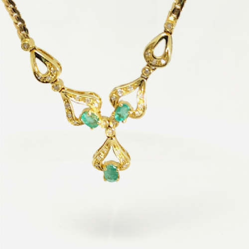  Collana in oro con smeraldi e diamanti presso Castignoli - Orologeria e gioielleria a Monza