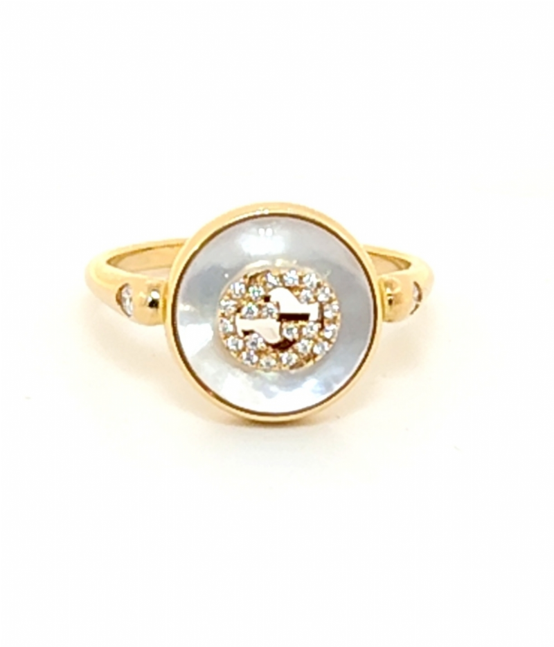  Anello in oro e madreperla Gucci presso Castignoli - Orologeria e gioielleria a Monza