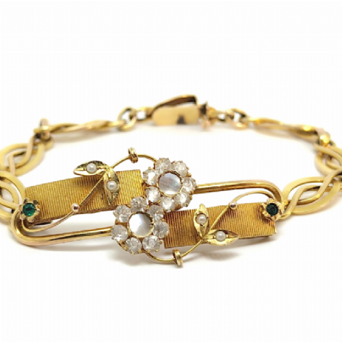 Bracciale in oro con smeraldi e diamanti presso Castignoli - Orologeria e gioielleria a Monza