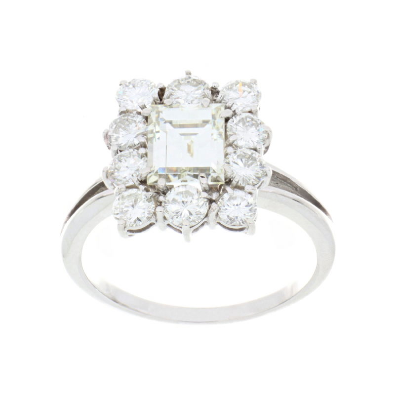  Anello in oro bianco con diamanti presso Castignoli - Orologeria e gioielleria a Monza