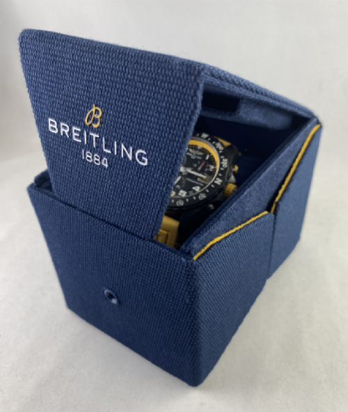 Breitling Breitling Endurance Pro presso Castignoli - Orologeria e gioielleria a Monza