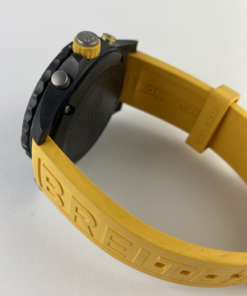 Breitling Breitling Endurance Pro presso Castignoli - Orologeria e gioielleria a Monza