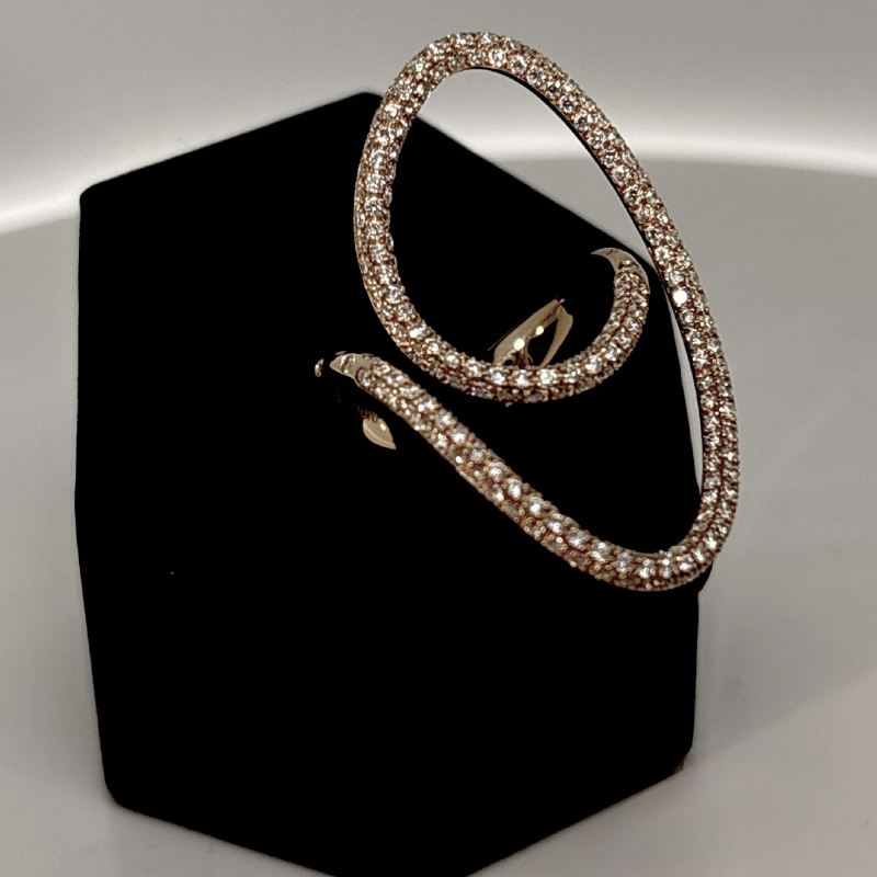 Namuri&nbsp;Anello in oro giallo a spirale con Pavé di diamanti presso Castignoli - Orologeria e gioielleria a Monza