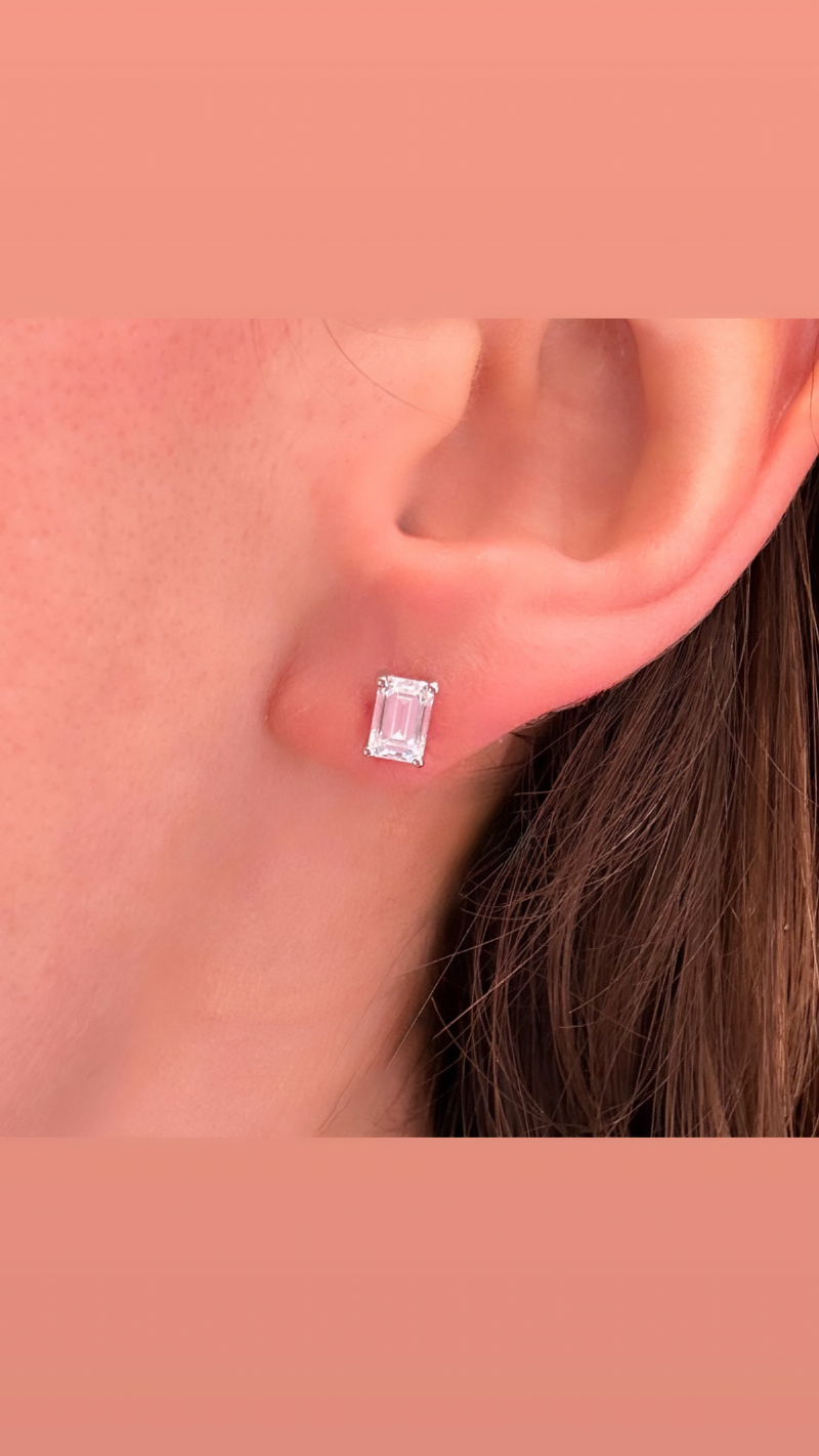 &nbsp;Orecchini punti luce rettangolare presso Castignoli - Orologeria e gioielleria a Monza