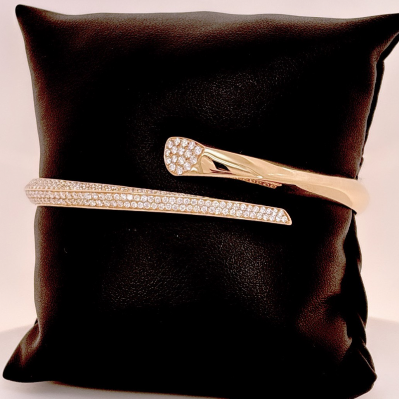 Dalla Bona&nbsp;Bracciale rigido in oro rosa con diamanti presso Castignoli - Orologeria e gioielleria a Monza