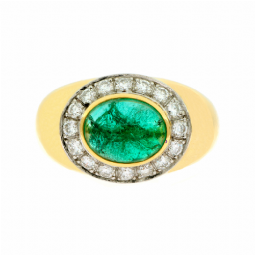  Anello in oro giallo con smeraldo cabochon e diamanti presso Castignoli - Orologeria e gioielleria a Monza